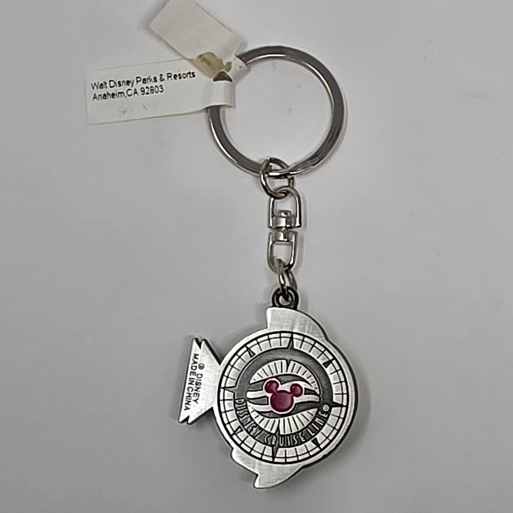 Disney Cruise Line DCL Pewter Key Chain with Cabin Door Fish from Magic & Wonder - Picture 7 of 11